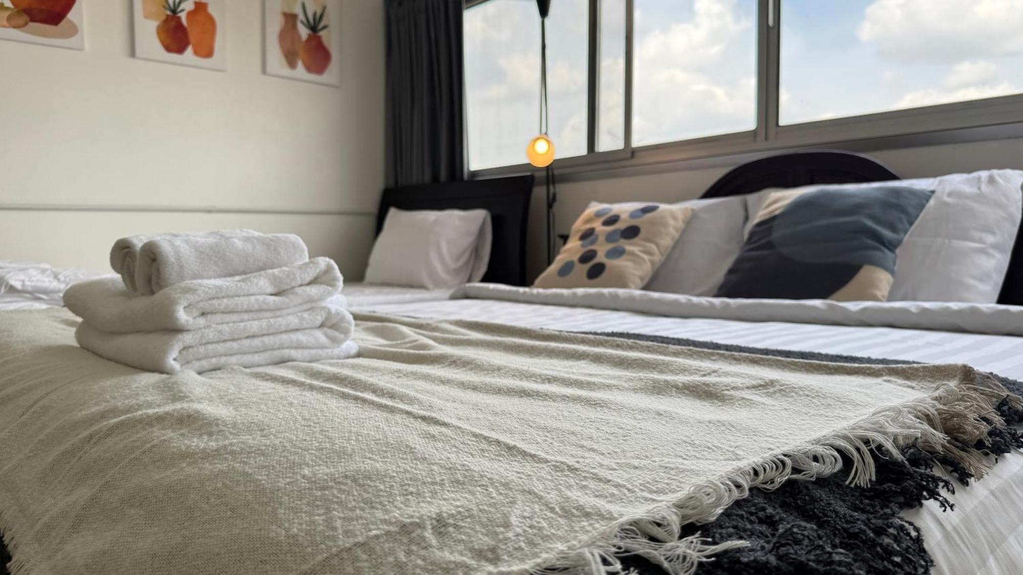 Impact Challenger ห้องพักรายวัน เมืองทองธานี ตึก C9, P2, P1 每日房 Apartment